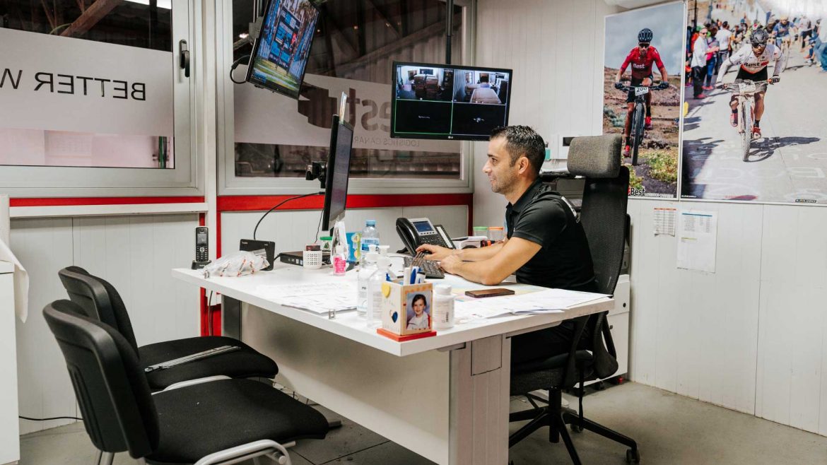 Agencia de aduanas canarias