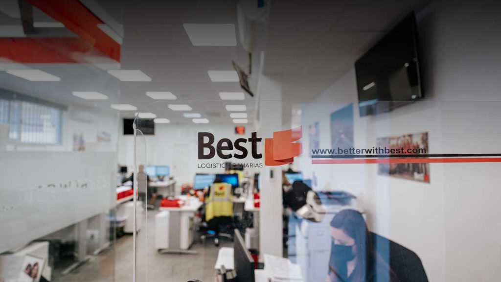fotografia del despacho aduanero best logistics canarias